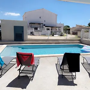https://les-maisons-du-paty-arles.fr-provencehotel.com