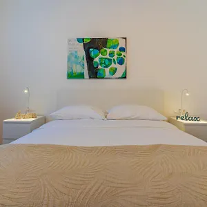 https://house-catania.primorje-gorskikotar.com